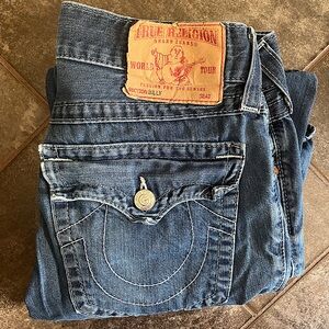 Authentic mens True Religion world tour fashion for the senses Billy jeans.